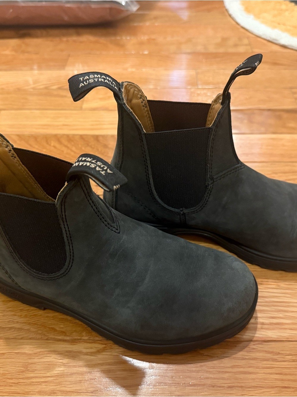 Blundstone Rustic Black Chelsea Leather Boots